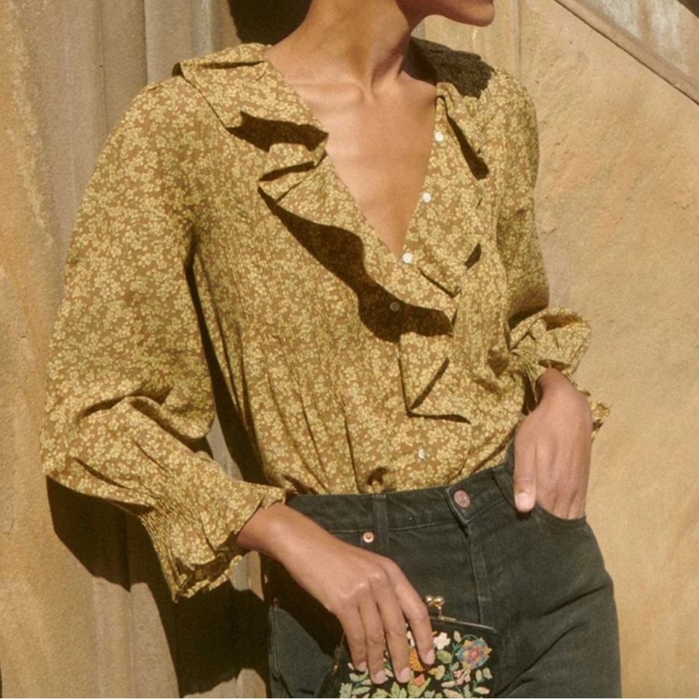Den Hardy Floral Top in Gold Winter Meadow